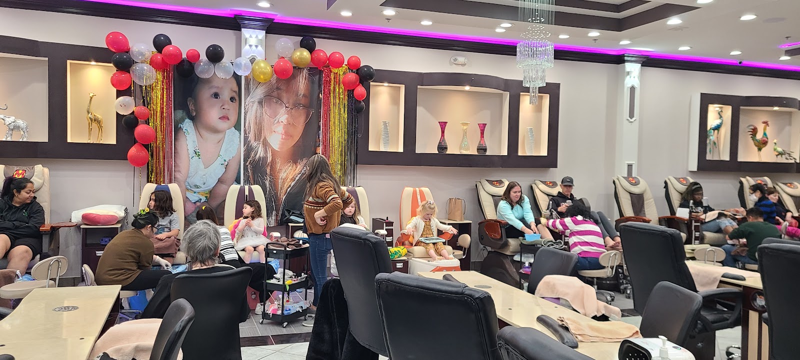 MEGA NAILS & SPA nail photo 4
