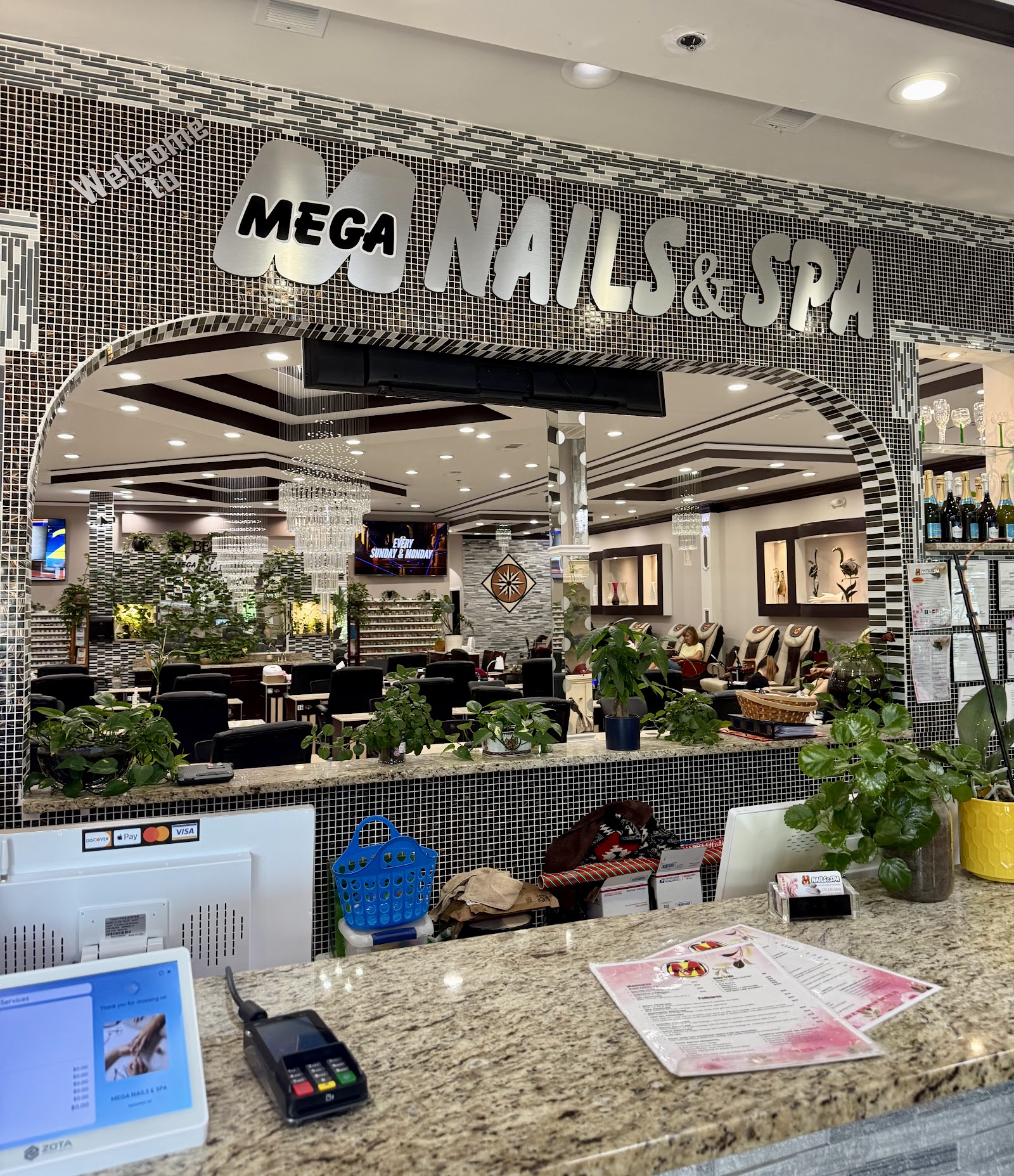 MEGA NAILS & SPA nail photo 6